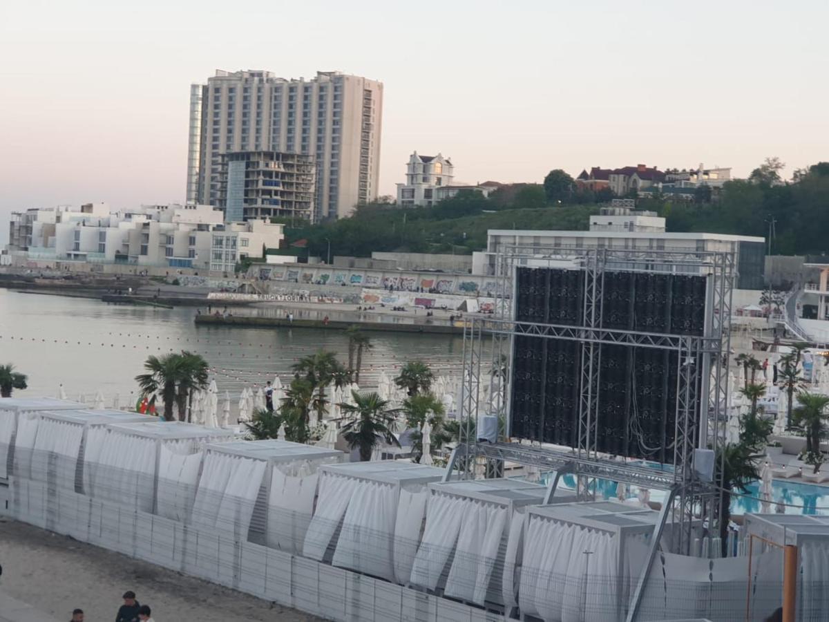 Sunny Apartments Near The Sea On Genuezskaya 敖德萨 外观 照片
